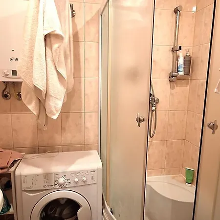 у пограничного пункта Appartement Narva